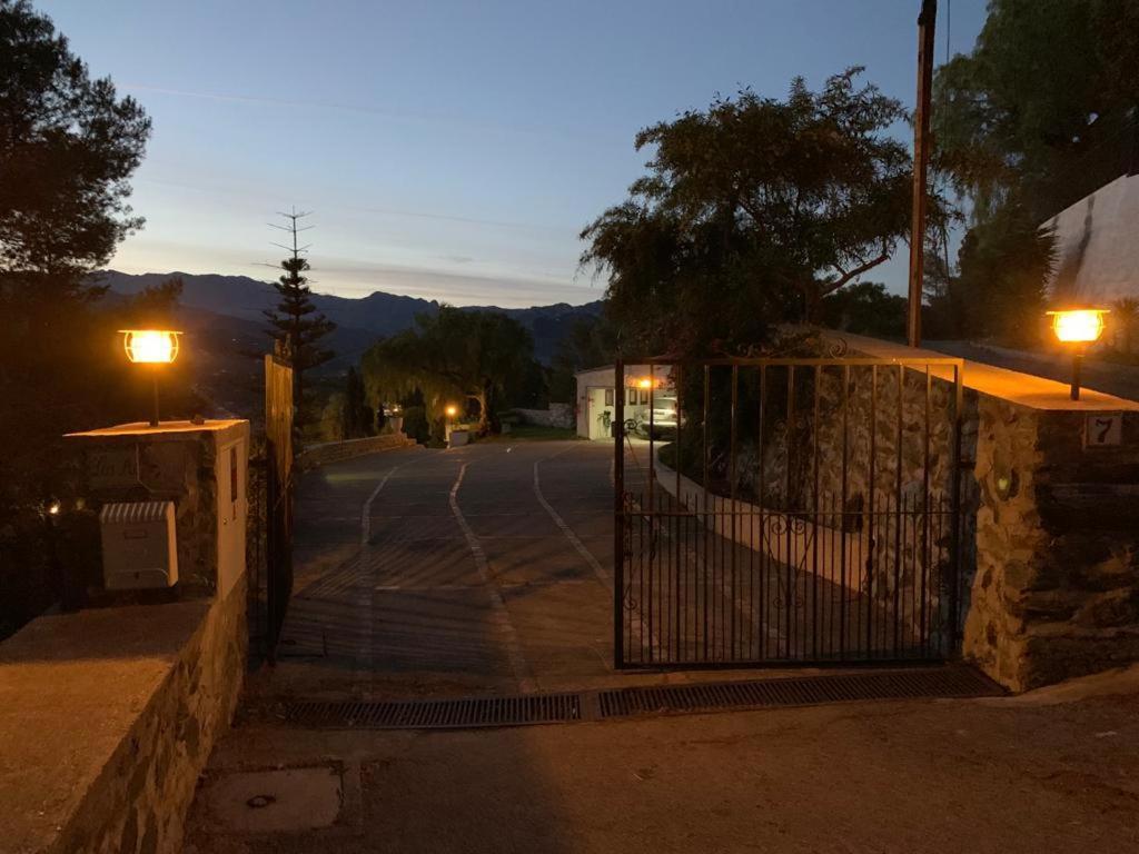 Velez Nazari Los Acantos Almuñécar Esterno foto